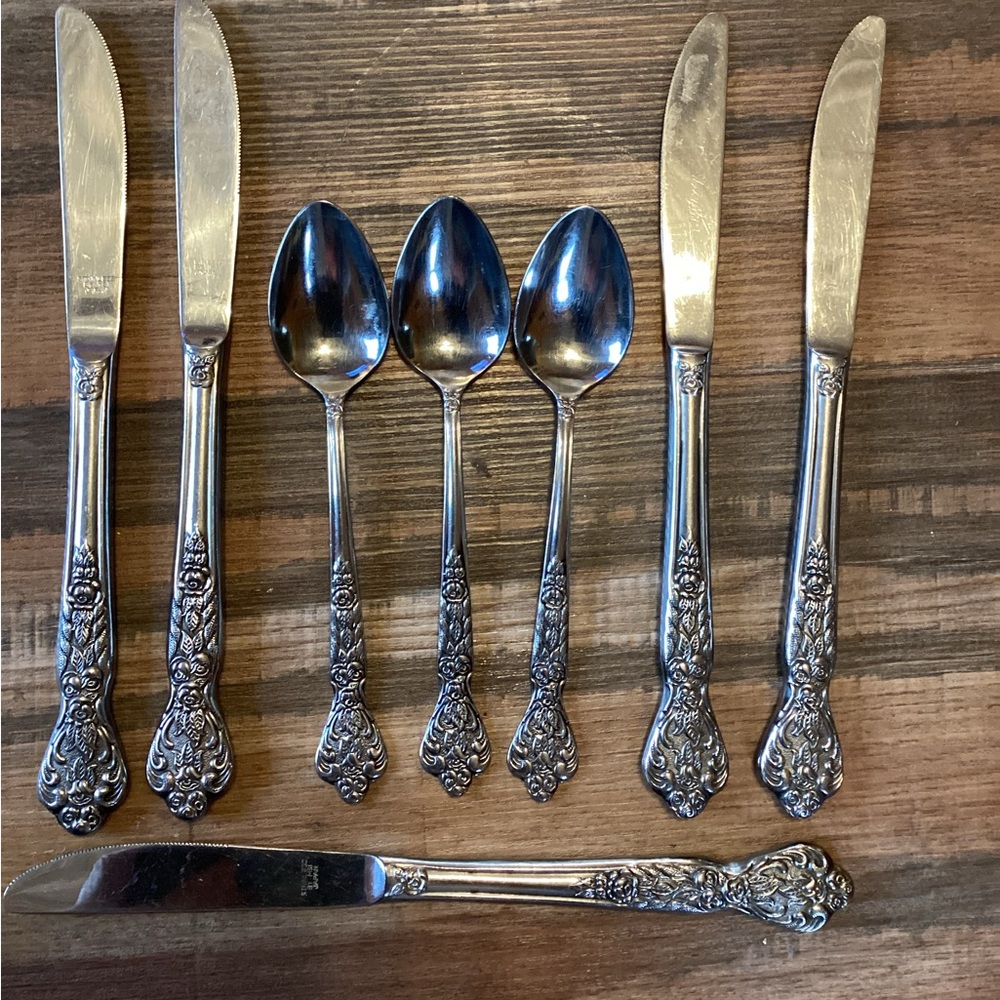 8 pcs. Versailles MSI Stainless Flatware Japan Flowers 1965 Vintage Knives Spoon